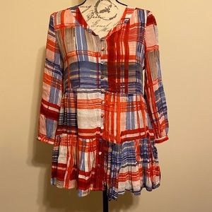 Maeve Anthropologie flowy light weight button top